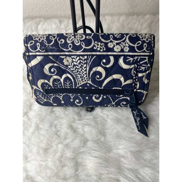 Vera Bradley Julia Style Twirly Birds Navy Blue Wallet - Picture 4 of 8